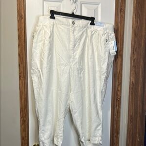 Liz & Me Cream Capri Pants 26W